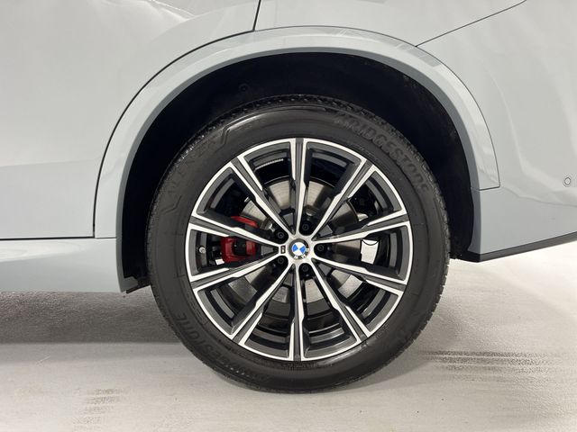 Thumbnail: 2026 BMW X5 - 8