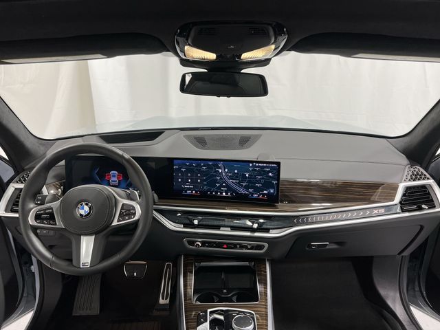 Thumbnail: 2026 BMW X5 - 2