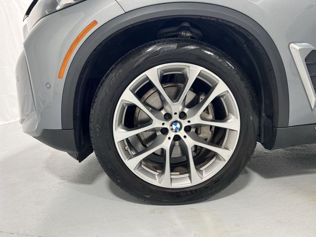 Thumbnail: 2024 BMW X5 - 7