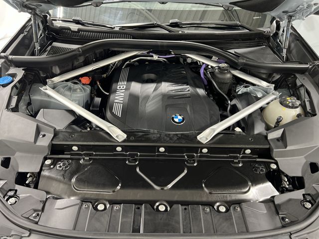 Thumbnail: 2024 BMW X5 - 8