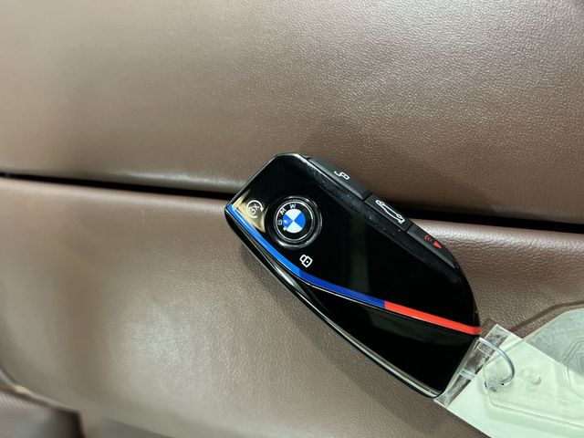 Thumbnail: 2024 BMW X5 - 16