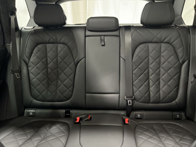 Thumbnail: 2026 BMW X5 - 12