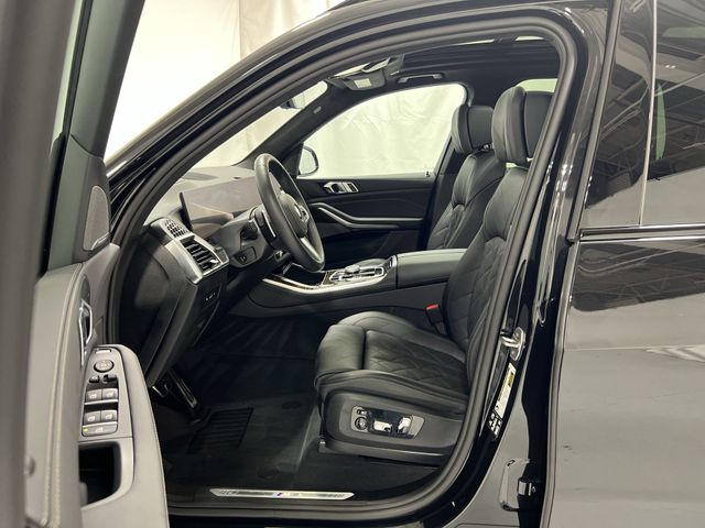 Thumbnail: 2026 BMW X5 - 10