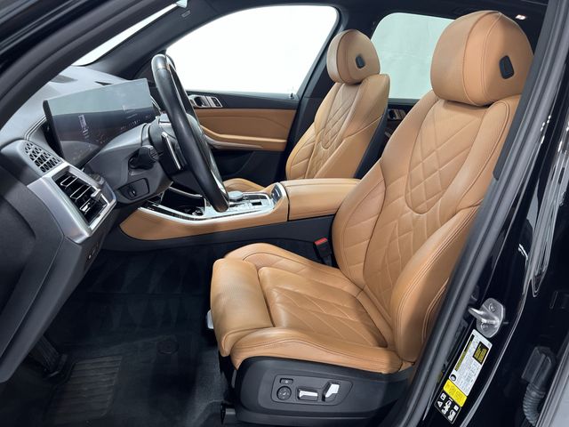 Thumbnail: 2024 BMW X5 - 11
