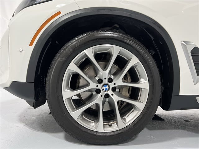 Thumbnail: 2024 BMW X5 - 7