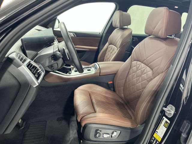 Thumbnail: 2024 BMW X5 - 12