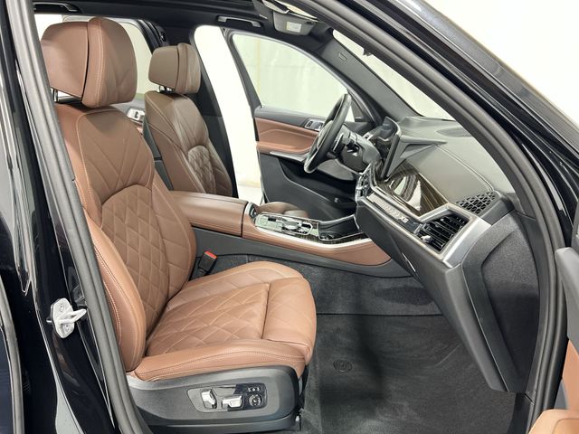 Thumbnail: 2024 BMW X5 - 30