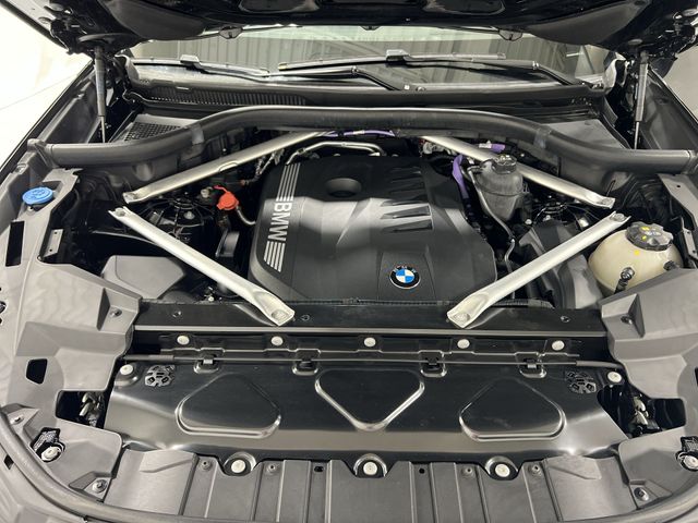Thumbnail: 2024 BMW X5 - 9