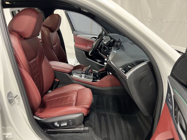 Thumbnail: 2020 BMW X4 - 29