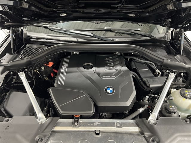 Thumbnail: 2025 BMW X4 - 9