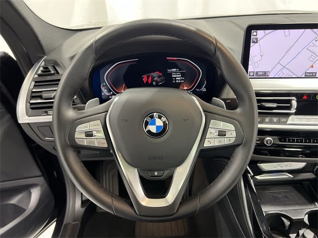 Thumbnail: 2025 BMW X4 - 10