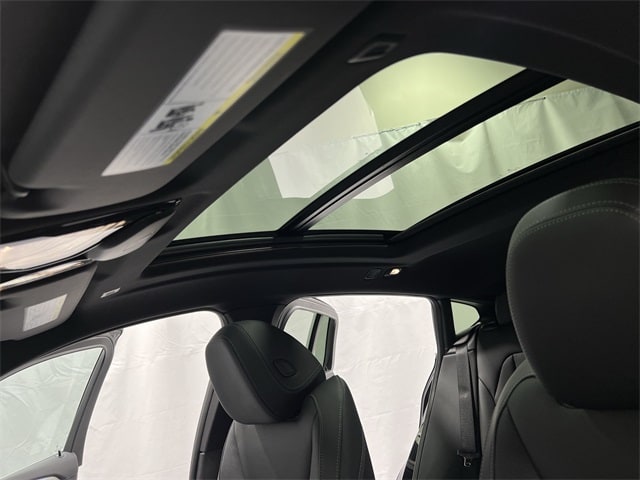 Thumbnail: 2025 BMW X4 - 25