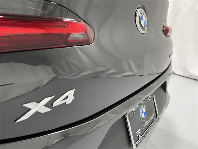 Thumbnail: 2025 BMW X4 - 7