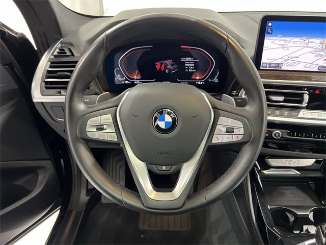 Thumbnail: 2025 BMW X4 - 10