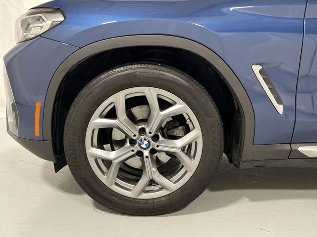 Thumbnail: 2023 BMW X4 - 8
