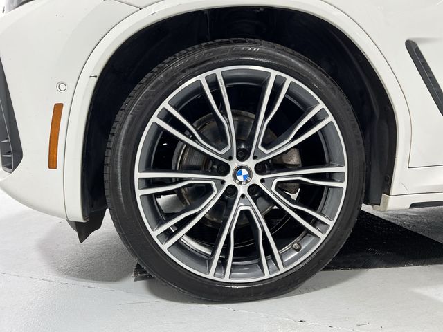 Thumbnail: 2022 BMW X4 - 7