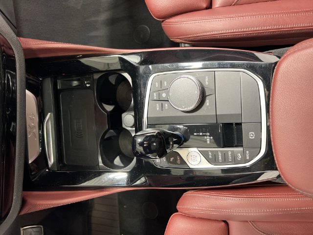 Thumbnail: 2024 BMW X4 - 14