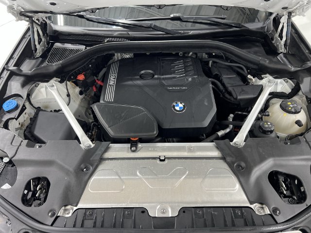 Thumbnail: 2024 BMW X4 - 8