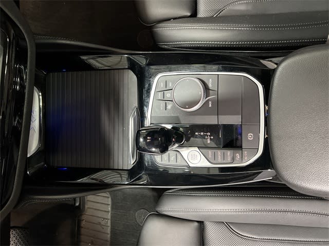 Thumbnail: 2022 BMW X4 - 15