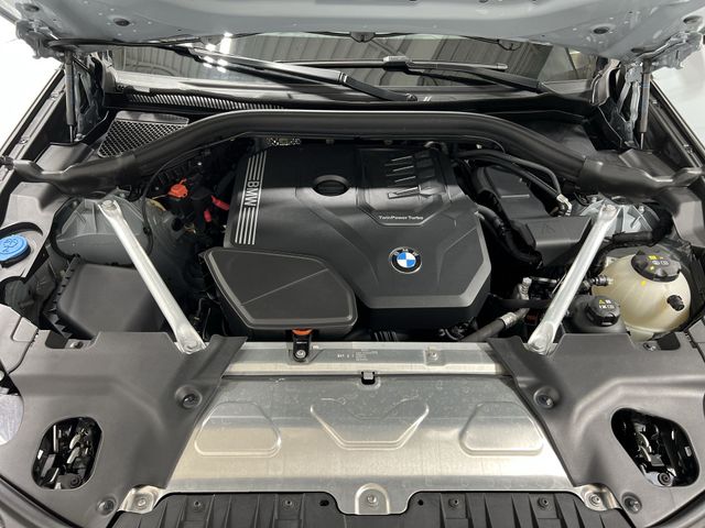 Thumbnail: 2024 BMW X4 - 8