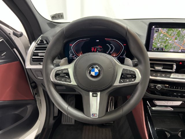 Thumbnail: 2024 BMW X4 - 9
