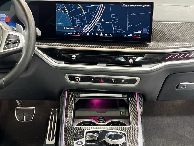 Thumbnail: 2024 BMW X7 - 14