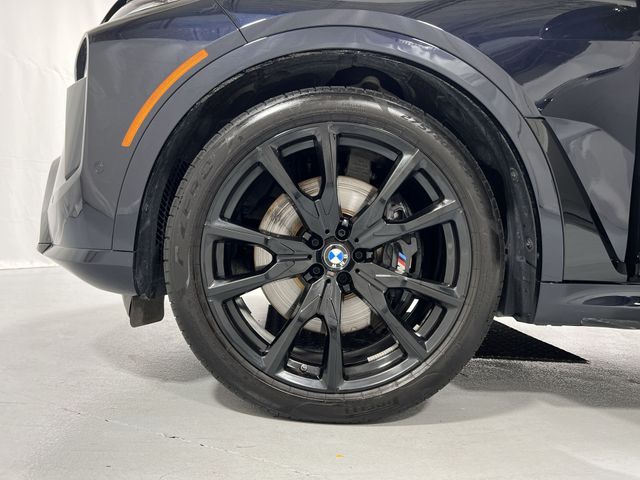 Thumbnail: 2026 BMW X7 - 7