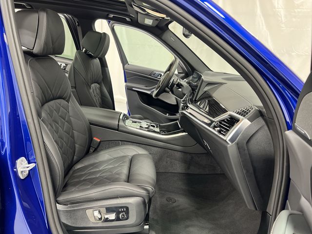 Thumbnail: 2026 BMW X5 - 29