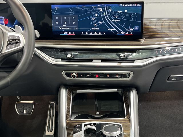 Thumbnail: 2026 BMW X6 - 13
