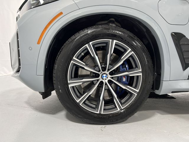 Thumbnail: 2026 BMW X5 - 7