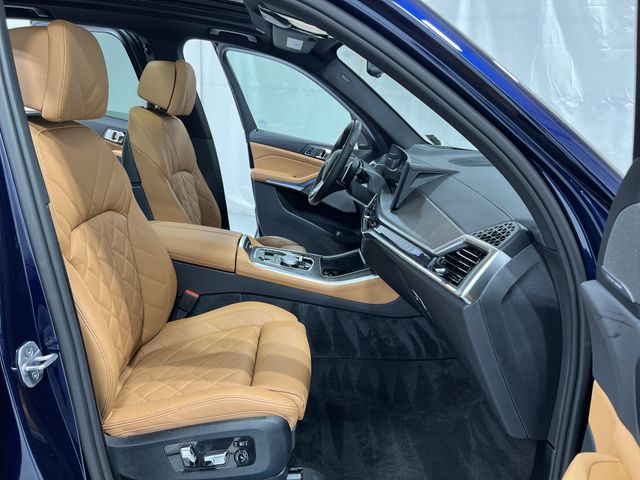 Thumbnail: 2026 BMW X5 - 29