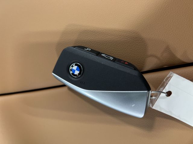 Thumbnail: 2026 BMW X5 - 7