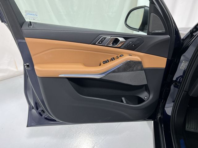 Thumbnail: 2026 BMW X5 - 32