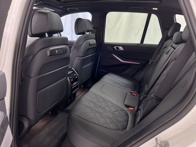 Thumbnail: 2025 BMW X5 - 26