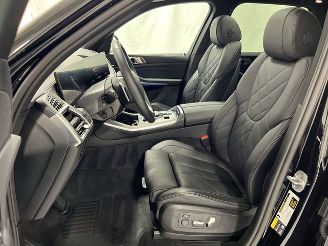 Thumbnail: 2026 BMW X5 - 11