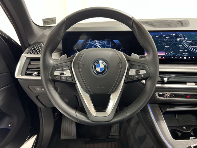 Thumbnail: 2026 BMW X5 - 9