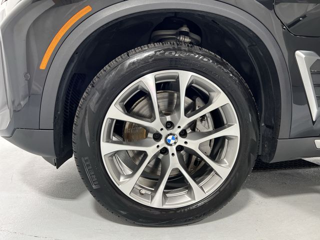 Thumbnail: 2026 BMW X5 - 7