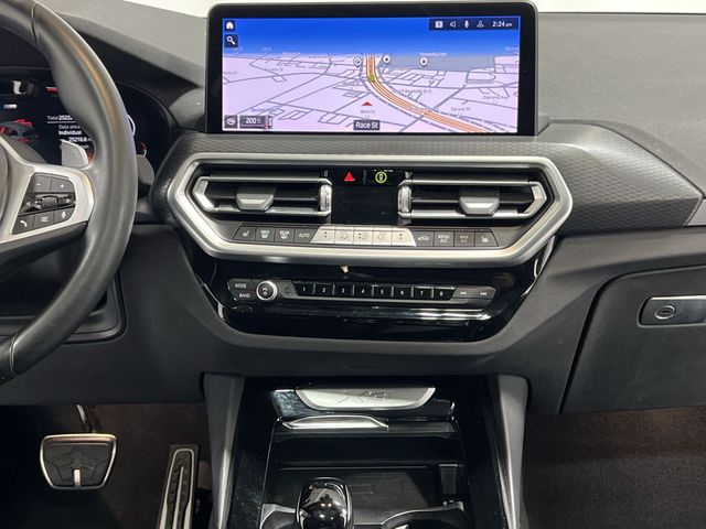 Thumbnail: 2024 BMW X3 - 13