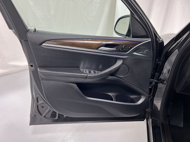 Thumbnail: 2022 BMW X3 - 33