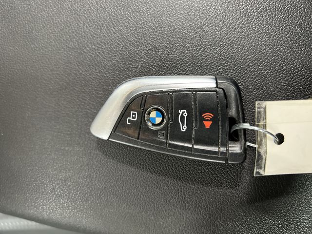 Thumbnail: 2022 BMW X3 - 17