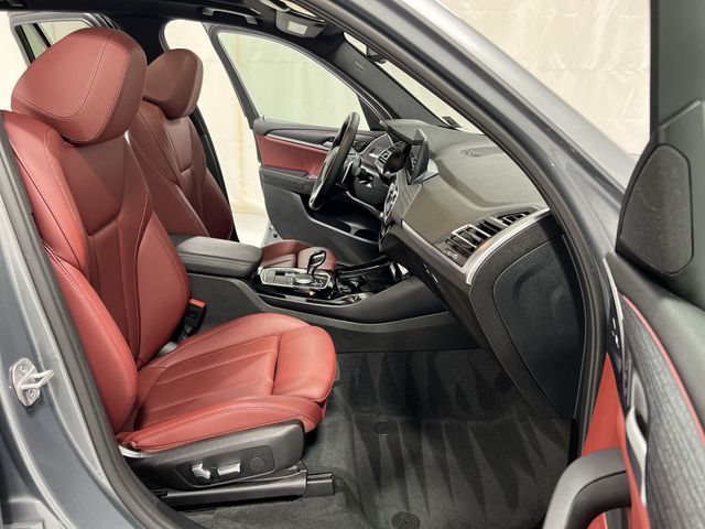 Thumbnail: 2023 BMW X3 - 28