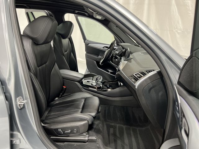 Thumbnail: 2024 BMW X3 - 31