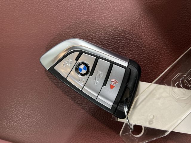 Thumbnail: 2022 BMW X3 - 17