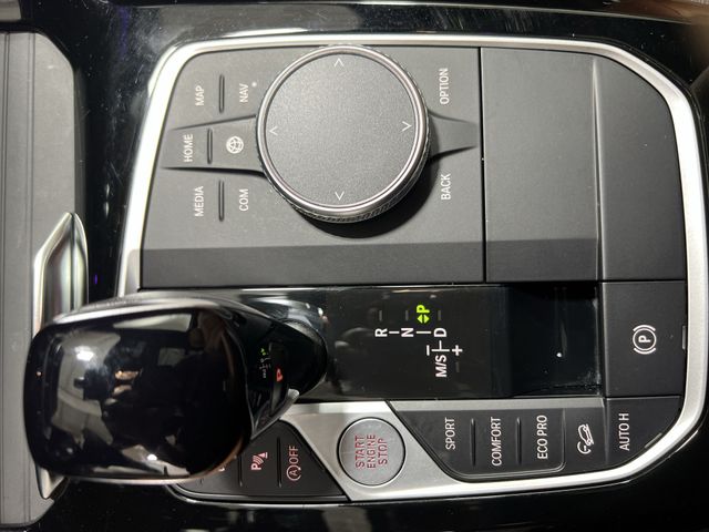 Thumbnail: 2023 BMW X3 - 37