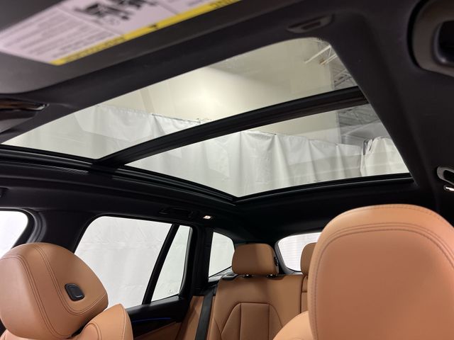Thumbnail: 2023 BMW X3 - 27
