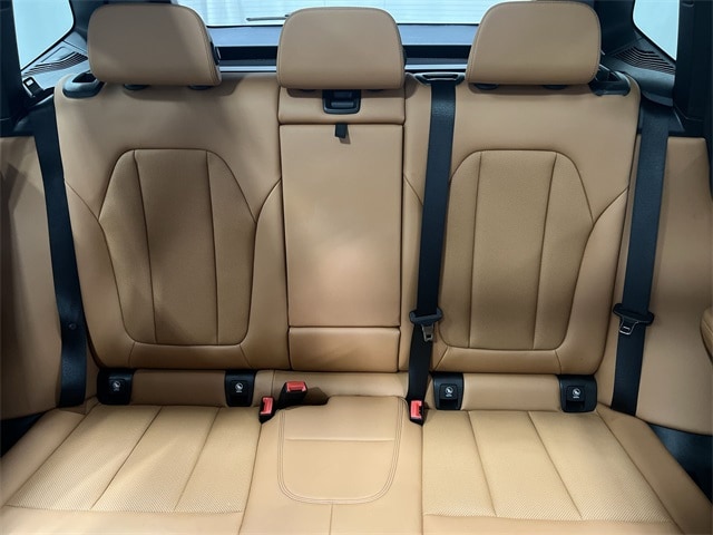 Thumbnail: 2023 BMW X3 - 13