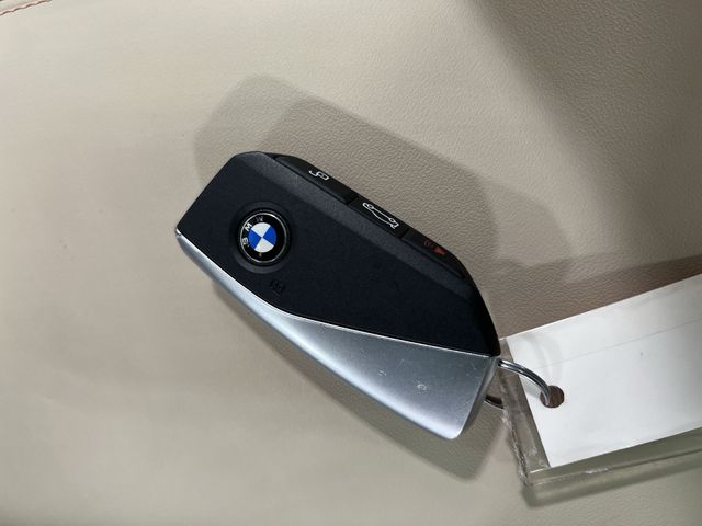 Thumbnail: 2026 BMW X3 - 16