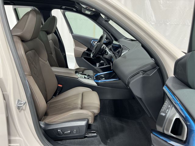 Thumbnail: 2026 BMW X3 - 30
