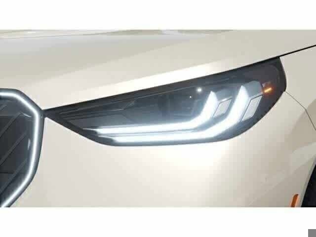 Thumbnail: 2026 BMW X3 - 12