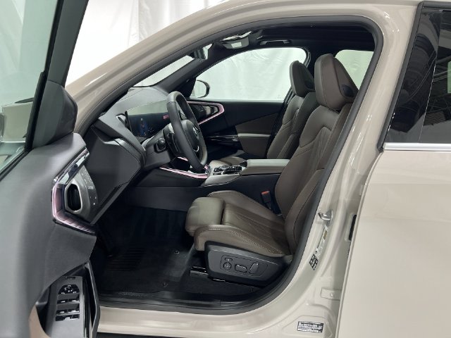 Thumbnail: 2026 BMW X3 - 10